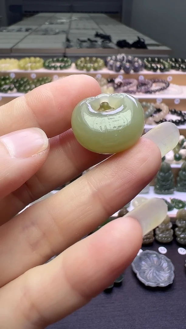 颈饰未镶嵌和田玉105号链接