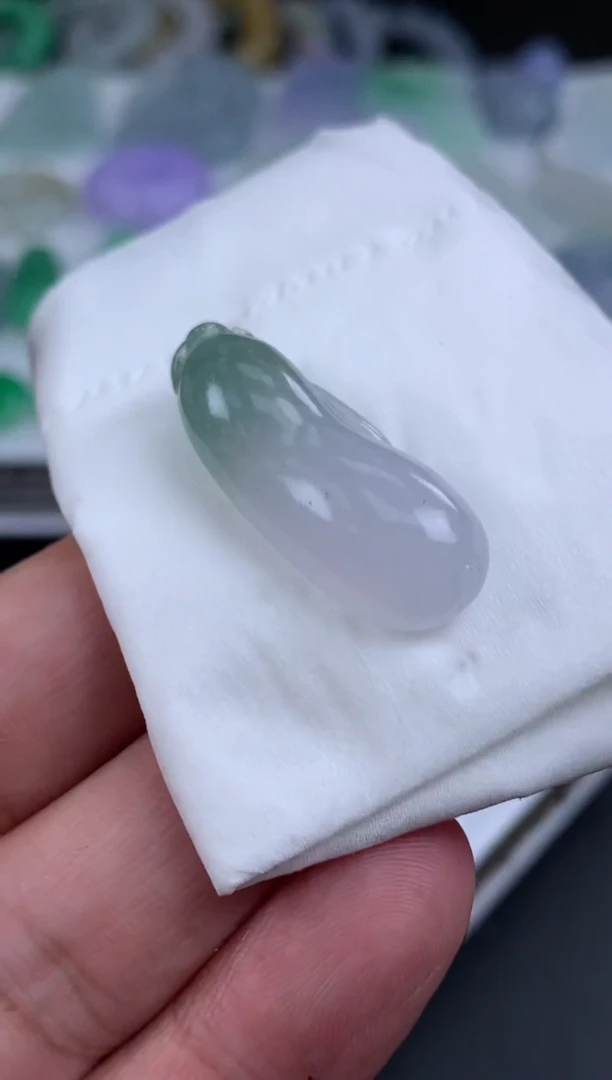 【闪购商品】定制翡翠未镶嵌翡翠