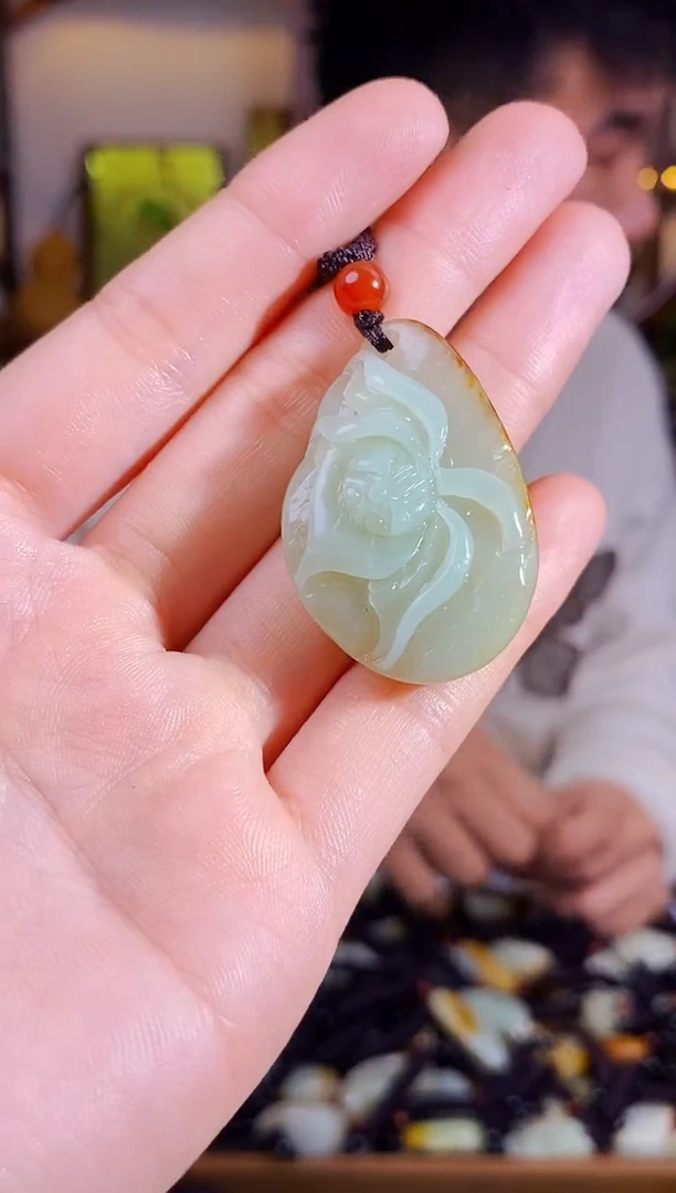 【闪购商品】和田玉颈饰未镶嵌1多样性发货拍一单发一个