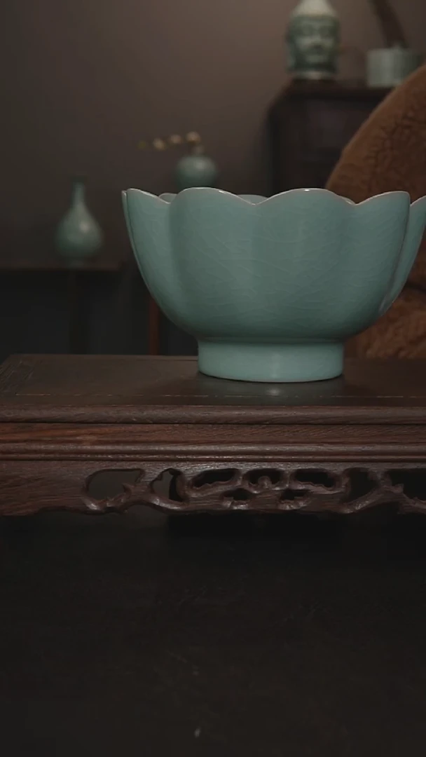 摆件瓷仿古釉莲花温碗