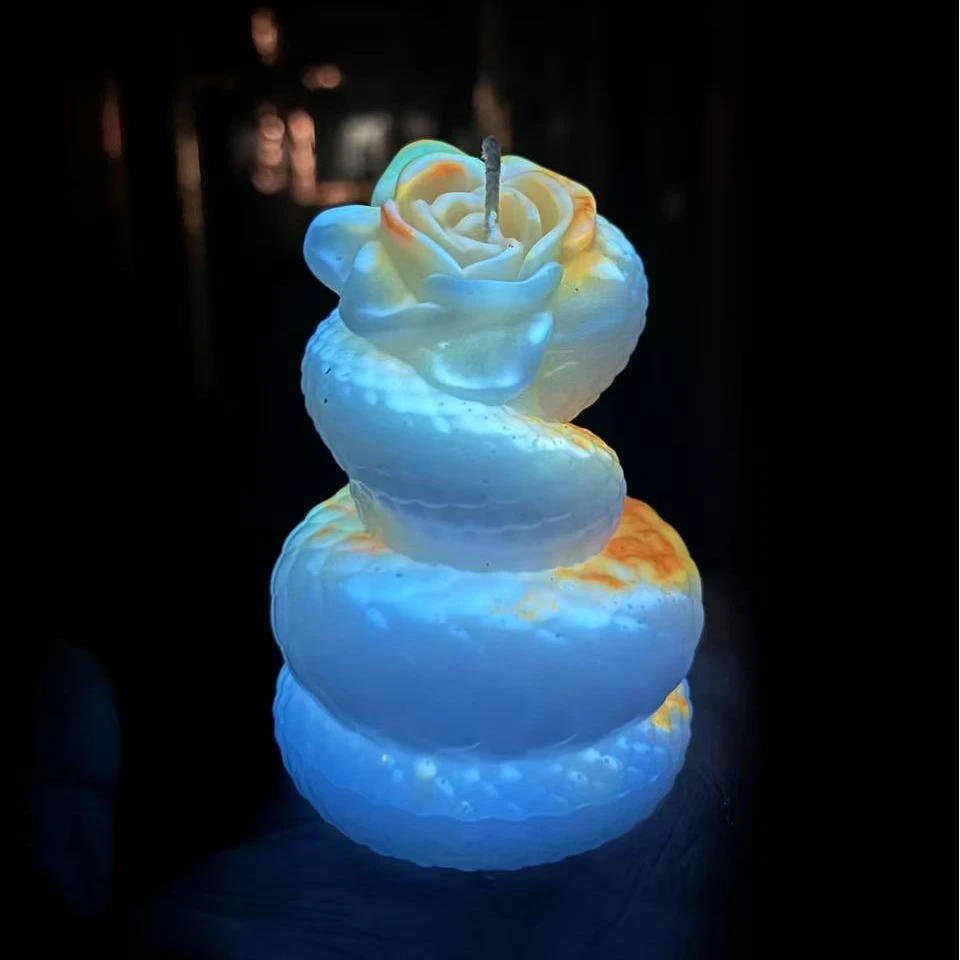 玫瑰花蛇三色混合光