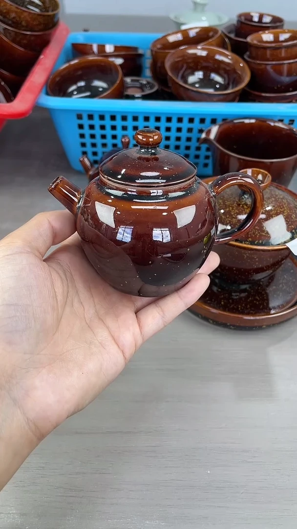 青瓷仓储福利清仓