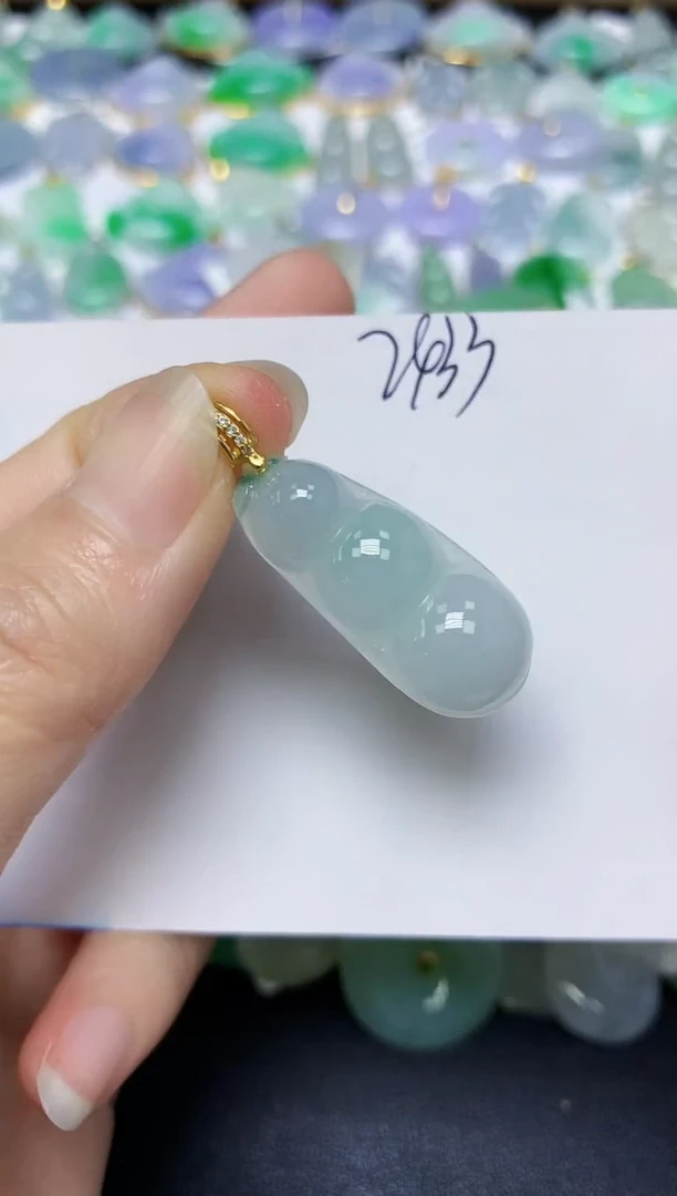 翡翠未镶嵌颈饰天然缅甸翡翠A货