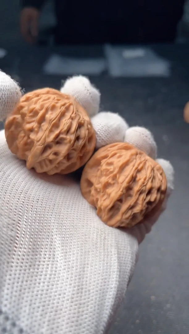 把件文玩核桃a114  红豆   38尺