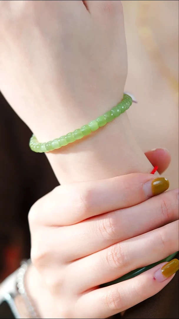 银S925镶嵌手串和田玉苹果绿直切手串5mm裸石苹果绿H51100