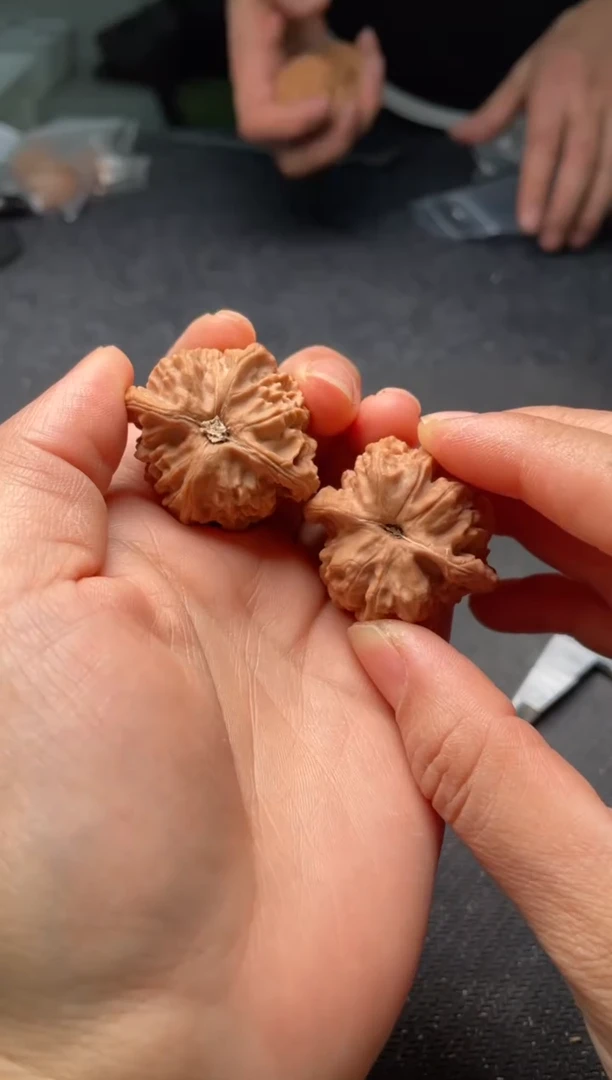 把件文玩核桃w38  红豆   37尺