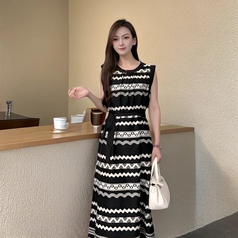 【有腰带】夏季新款无袖显瘦国风时尚连衣裙圆领印花裙子8828