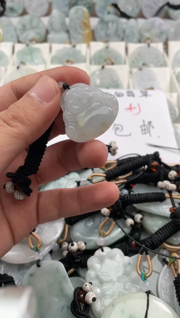 颈饰未镶嵌翡翠26/01/03/08