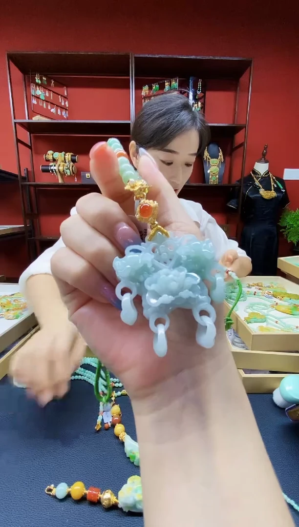 颈饰未镶嵌翡翠翡翠吊坠