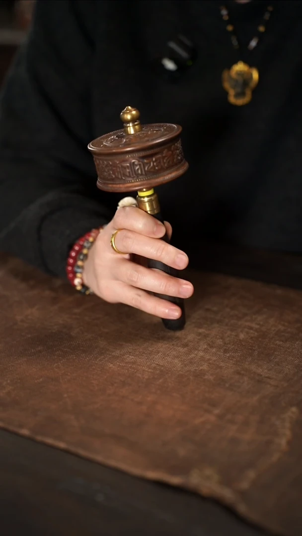 ·转经筒 长19宽7