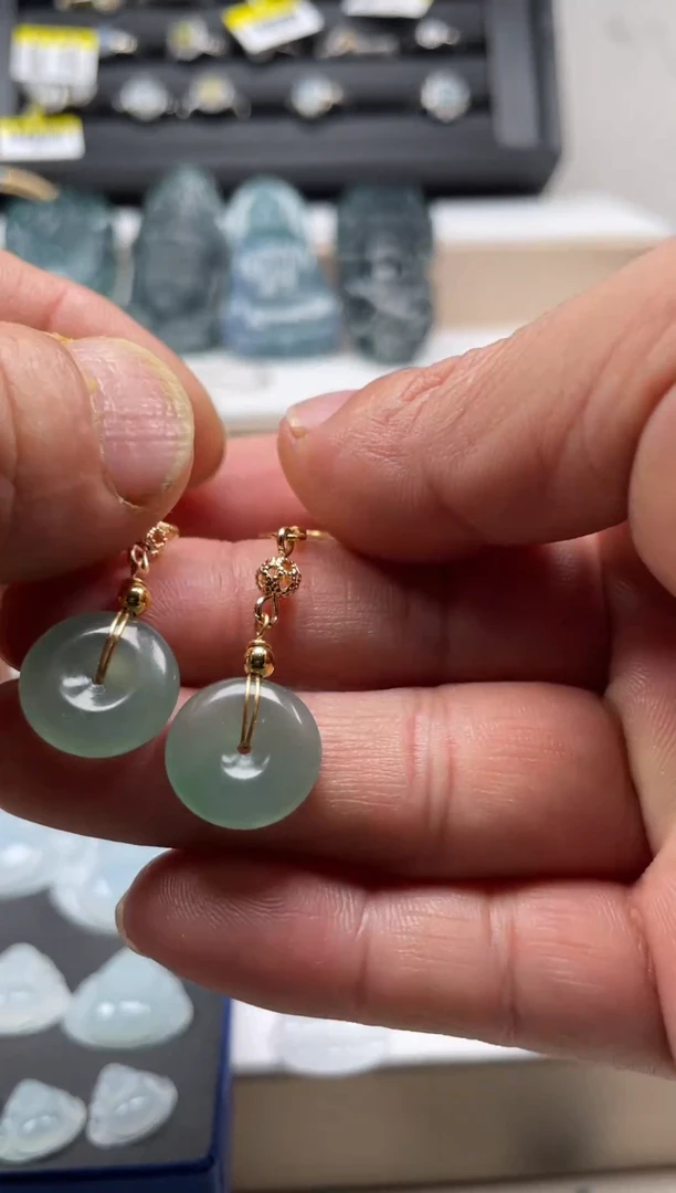 颈饰未镶嵌翡翠 颈饰 未镶嵌 翡翠