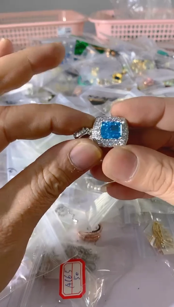 【闪购商品】水晶颈饰银S925镶嵌X183红宝，蓝宝，多样性发一件赠链