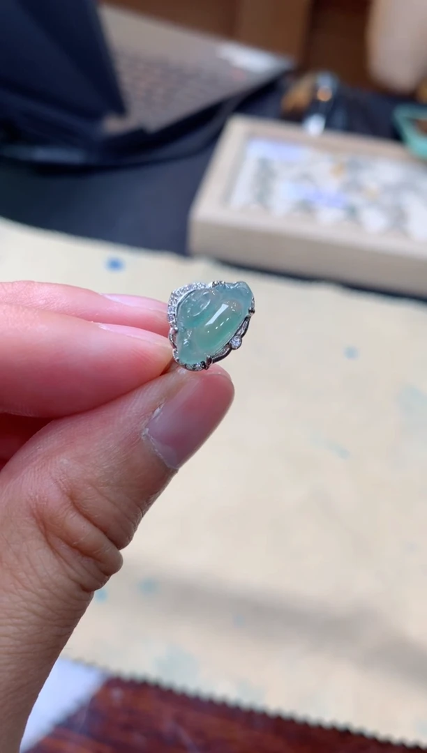未镶嵌戒指翡翠翡翠