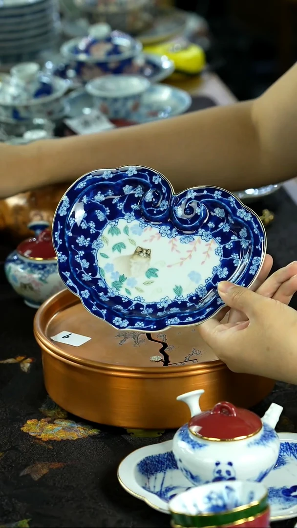 景德镇手绘瓷器放漏场