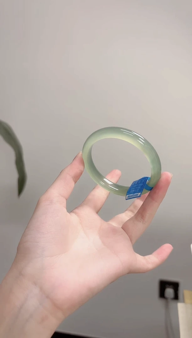 手镯玛瑙/玉髓未镶嵌57-58正圈