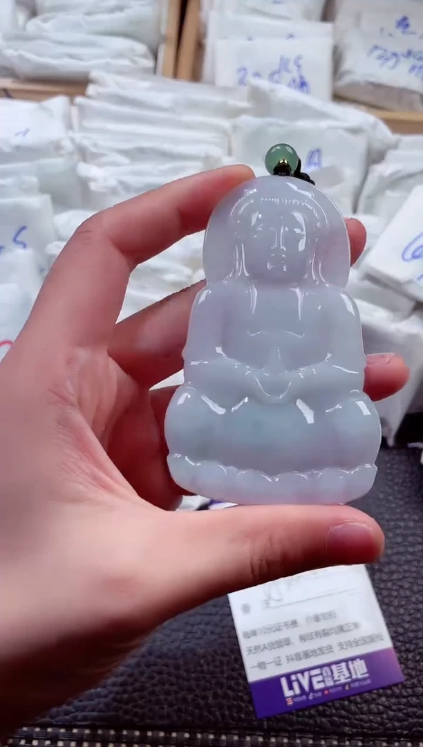 翡翠未镶嵌颈饰00003570