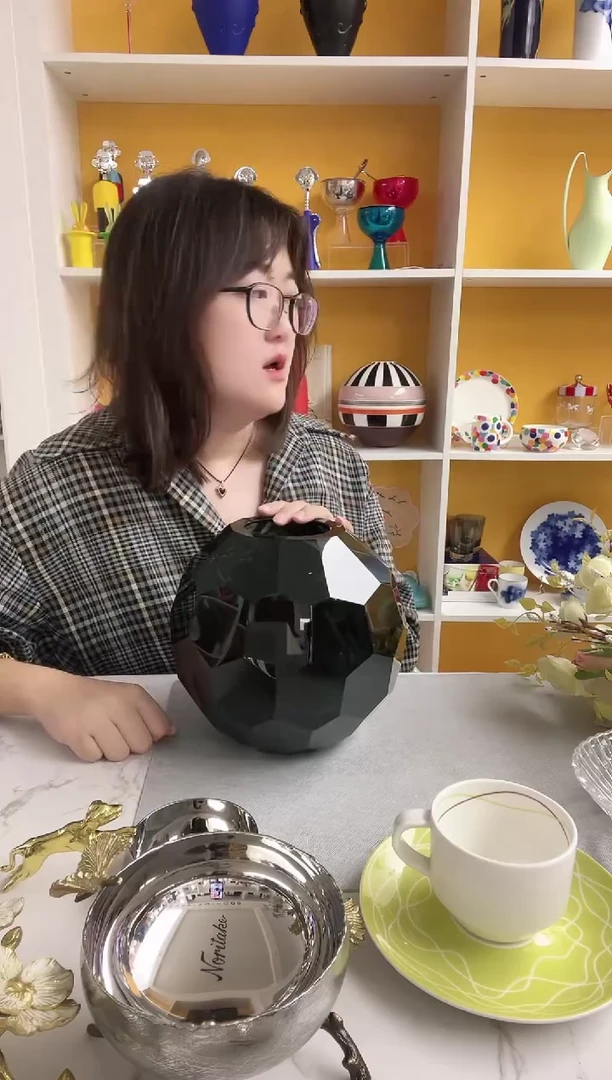 KINGZUO 墨绿色花瓶