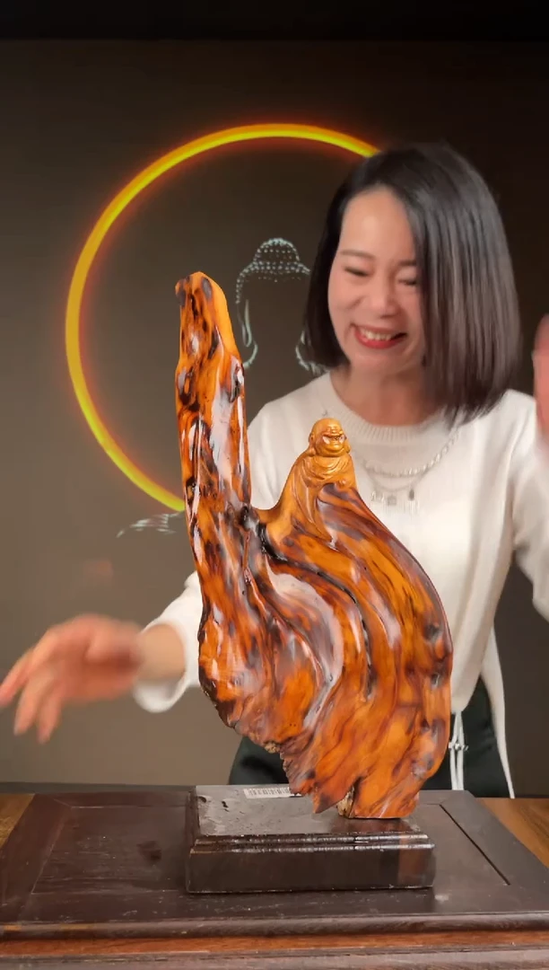 柏木（崖柏）手工摆件,先抢先得! 编号:31
