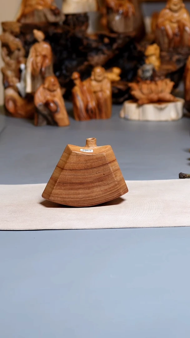 香樟木艺术花瓶0055.