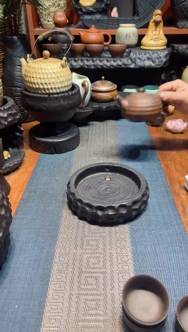 【闪购商品】香樟木木雕一物一拍