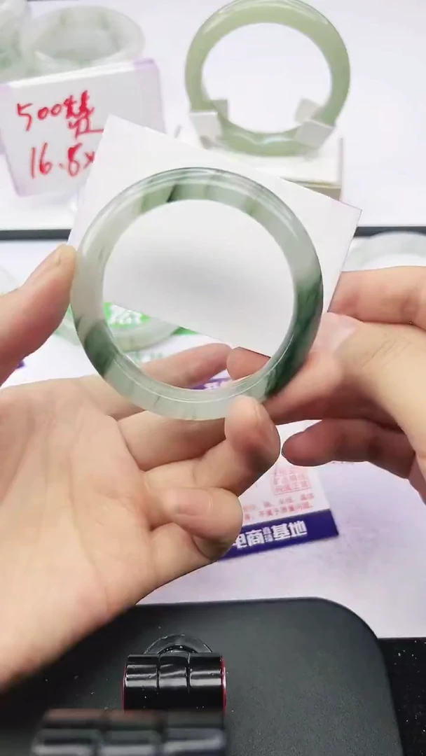 未镶嵌手镯石英质玉38-52/53