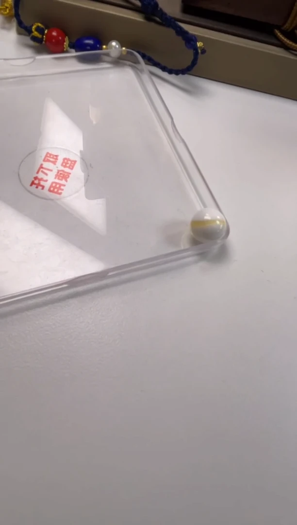 通**贝珐琅白色耳钩定制