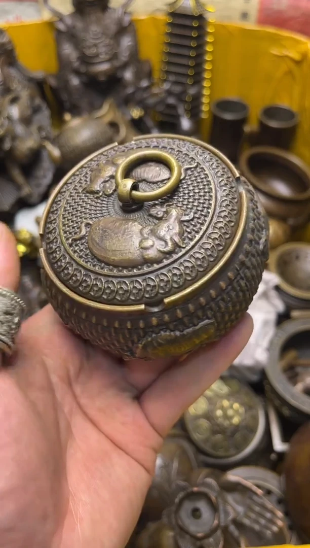 精美铜器，点击下单