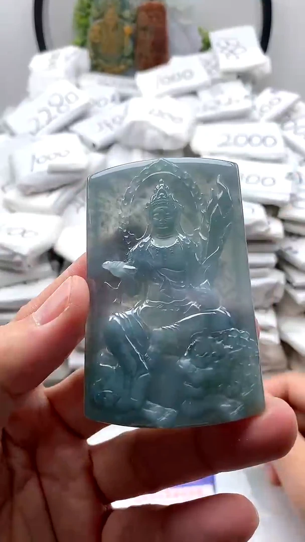 【闪购商品】翡翠颈饰未镶嵌文殊