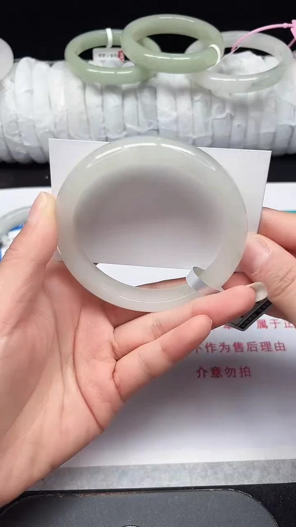 未镶嵌手镯石英质玉319-62/63