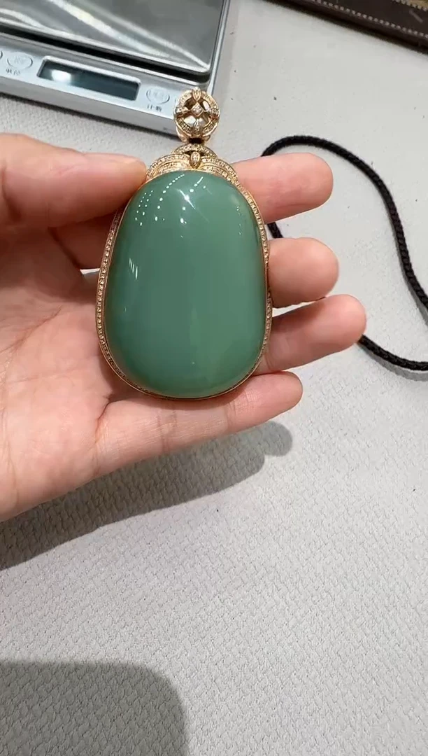 颈饰18K金镶嵌和田玉103-555-11.15多样性拍一发一