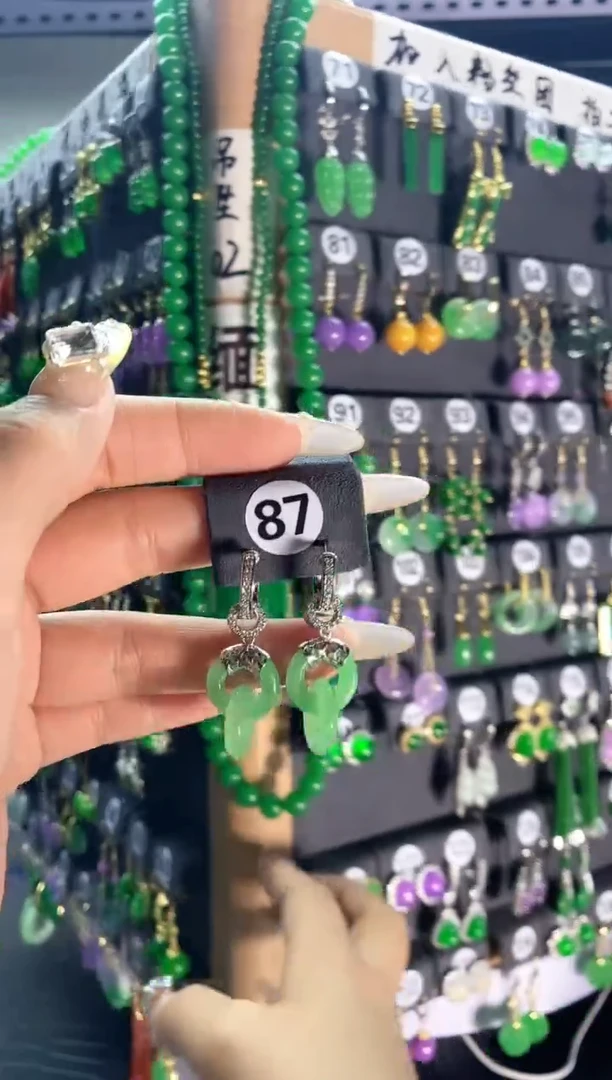 【闪购商品】翡翠耳饰银S925镶嵌87...