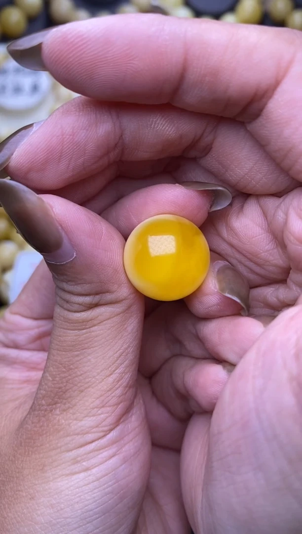 裸石琥珀未镶嵌大小姐珠宝88