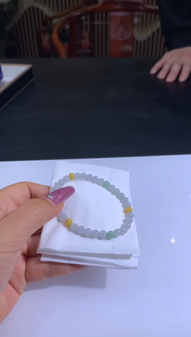 未镶嵌手链翡翠有*辣翡翠