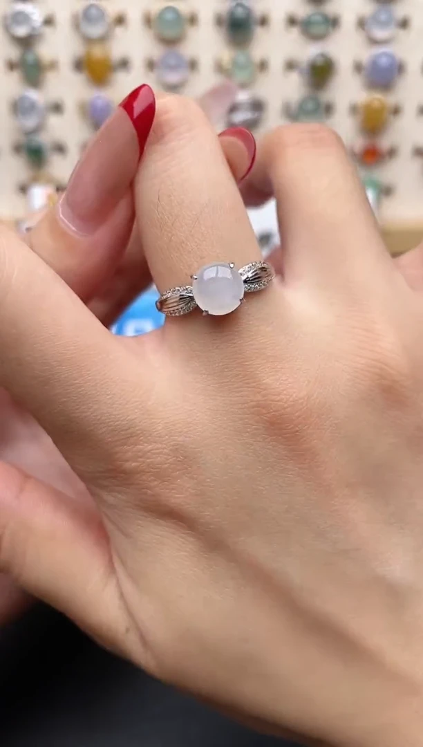 【闪购商品】翡翠戒指银S925镶嵌一物一证一礼盒