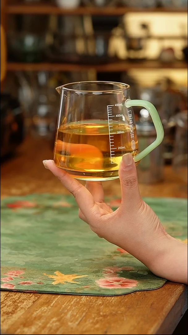 暗香疏影/雅韵刻度量杯450ml/浅玉色