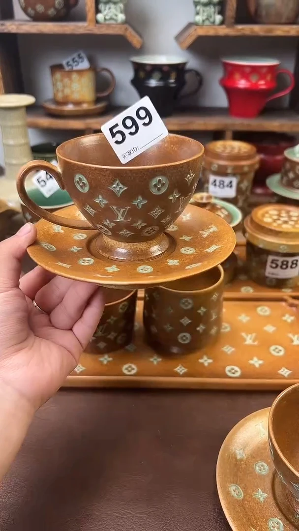 王*笑龙泉青瓷窑599