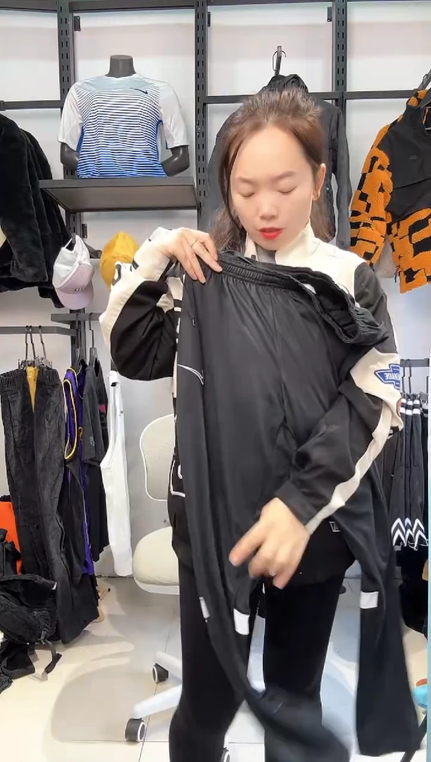 2273  编码  瑕疵直播间过款为准 尺码180
