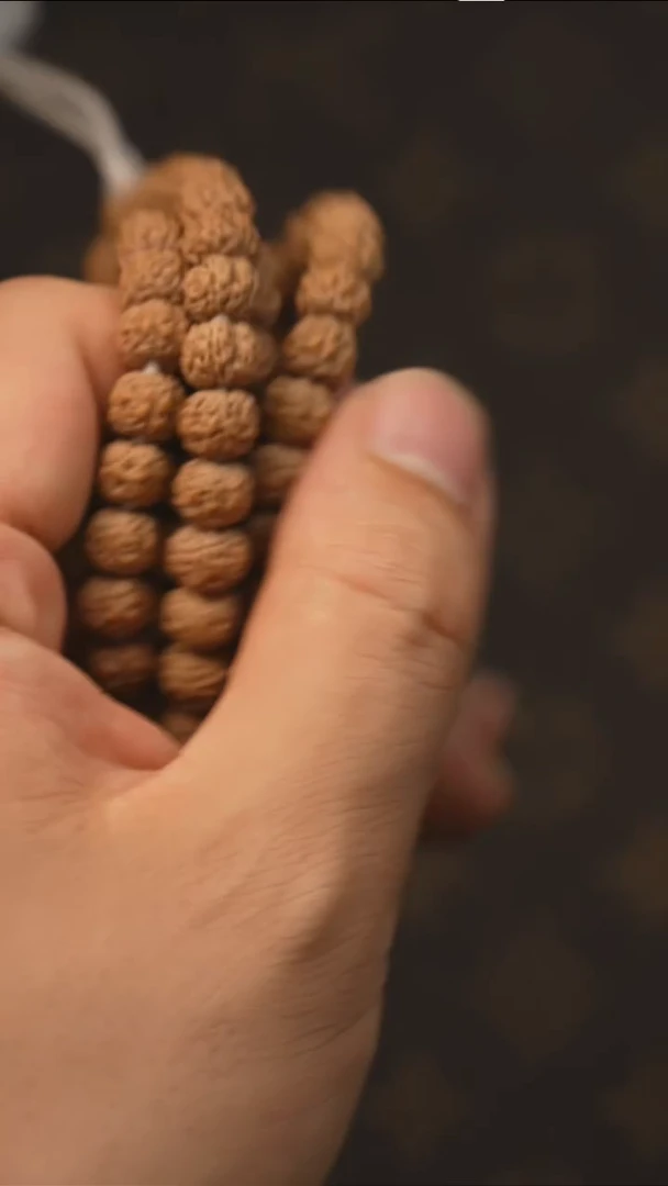 手串金刚菩提A18闷墩龙