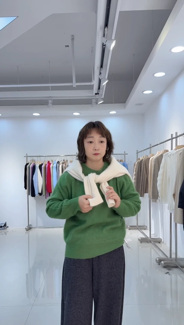 163全貌拉毛一线成衣