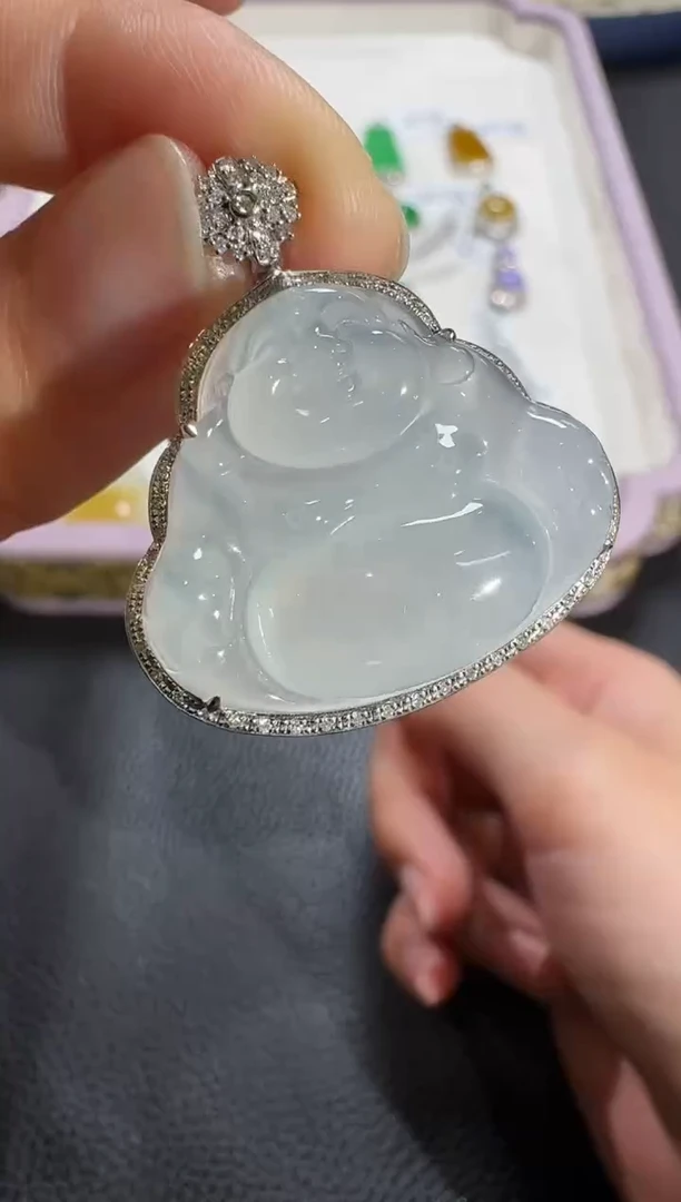 【闪购商品】翡翠吊坠(不含链)18K金镶嵌【源头工厂】钻石镶嵌