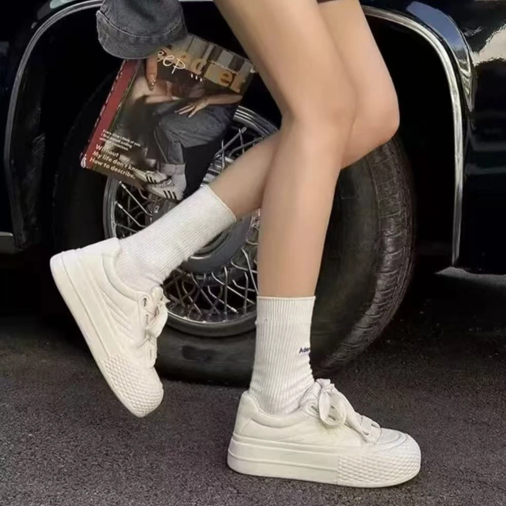 小白鞋休闲鞋时尚潮款老爹鞋百搭运动鞋贝壳头女鞋W5716