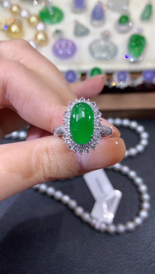 18K金镶嵌戒指翡翠C73