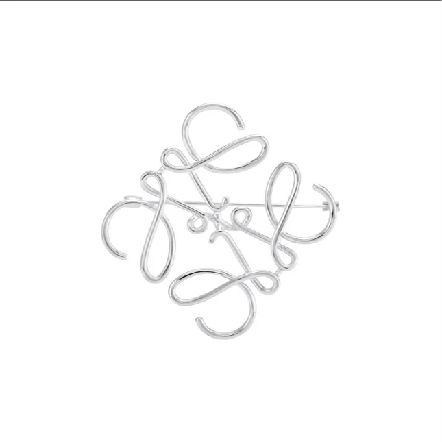 全新未使用 LOEWE/罗意威 Anagram 图案 胸针 银色