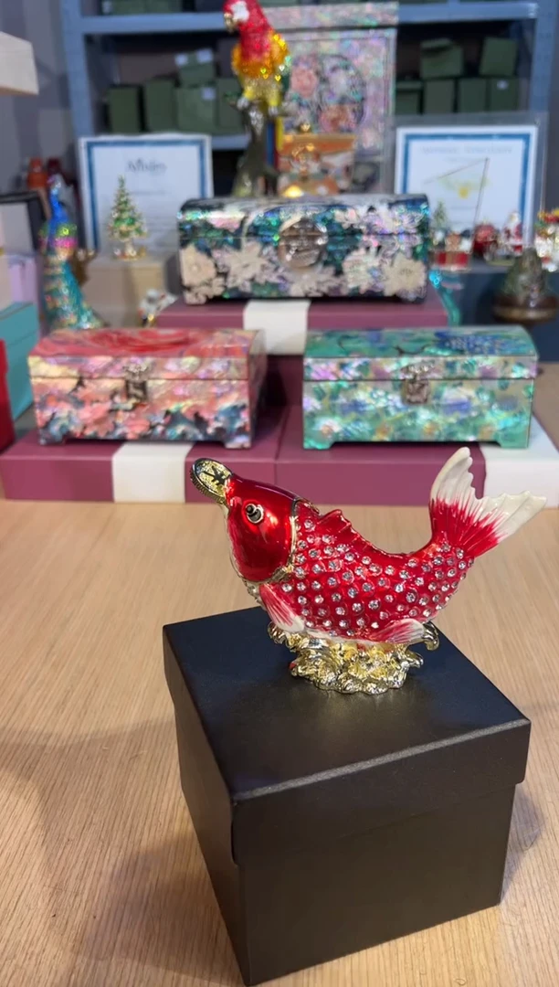 【闪购商品】杯246红色含钱鲤鱼