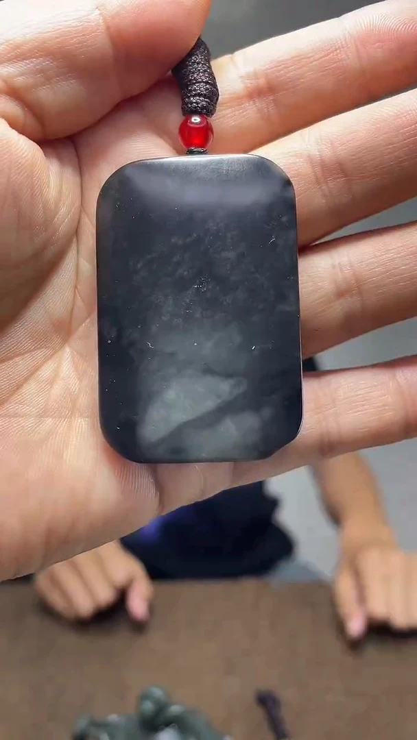 未镶嵌和田玉把件1