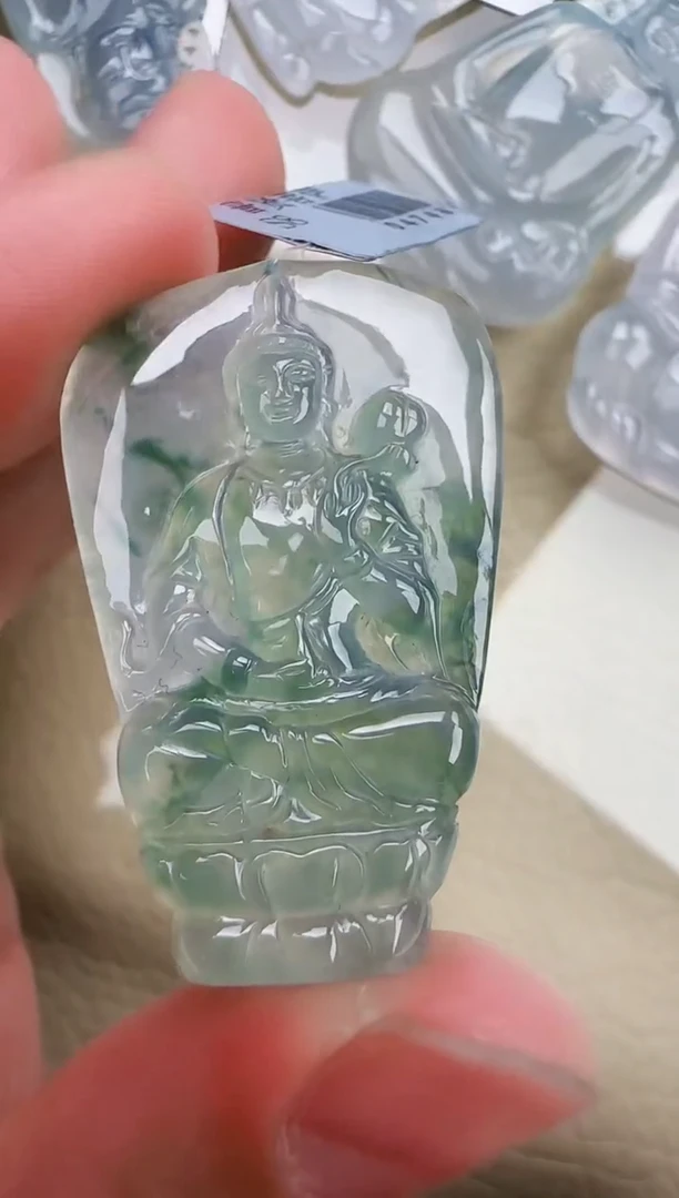 翡翠未镶嵌颈饰缅甸翡翠a货