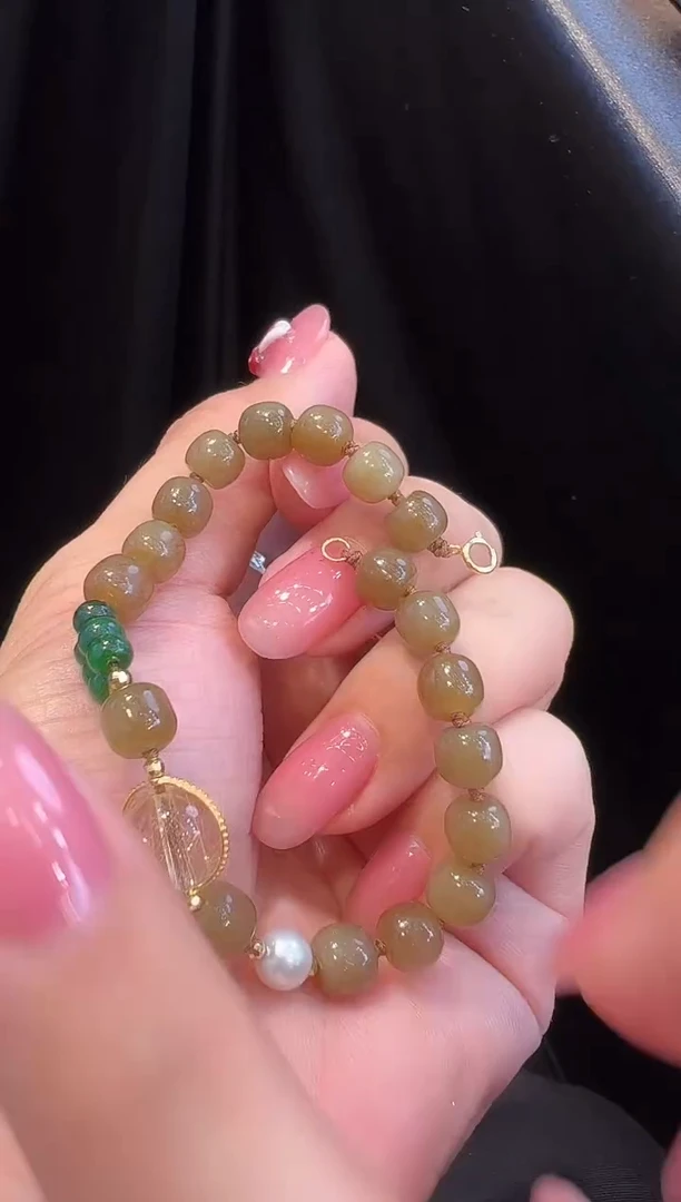 未镶嵌手链和田玉手串