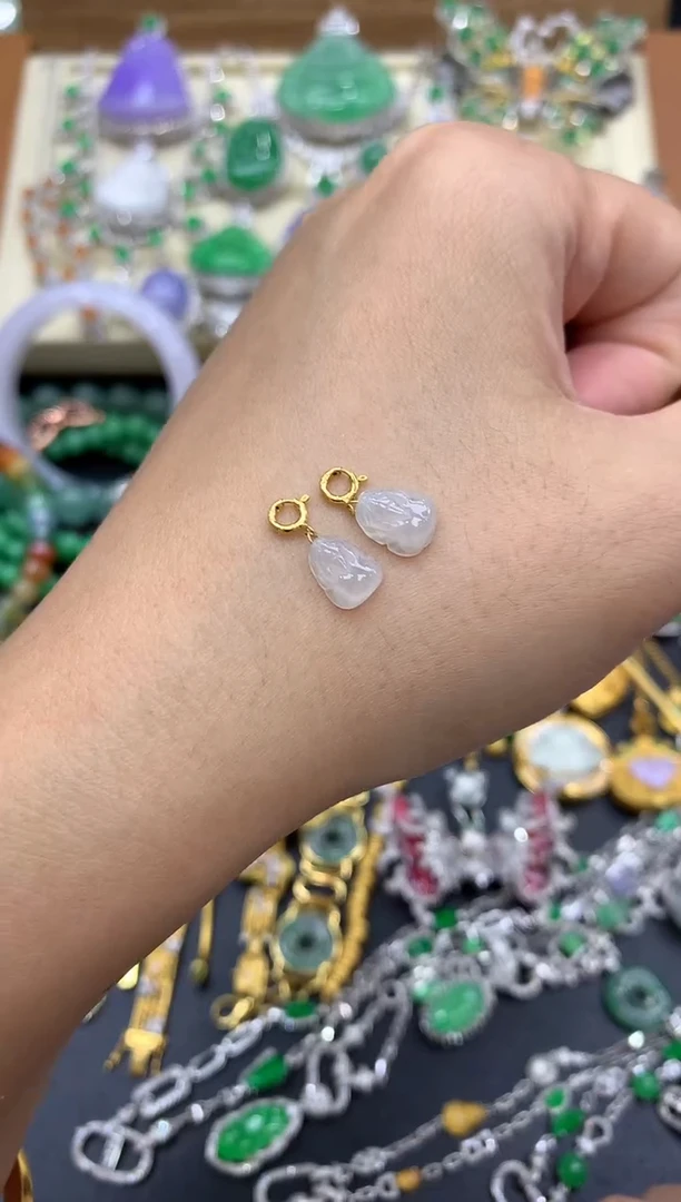 翡翠18K金镶嵌颈饰206-中国好珍宝