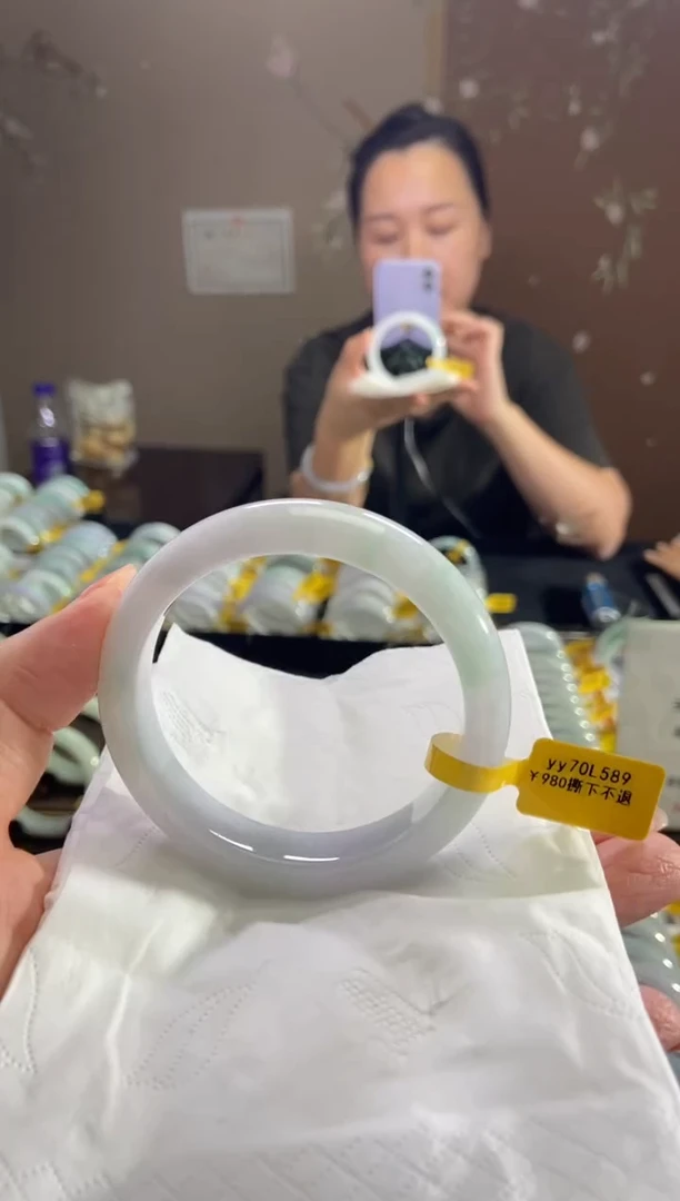 未镶嵌手镯翡翠59圈口d