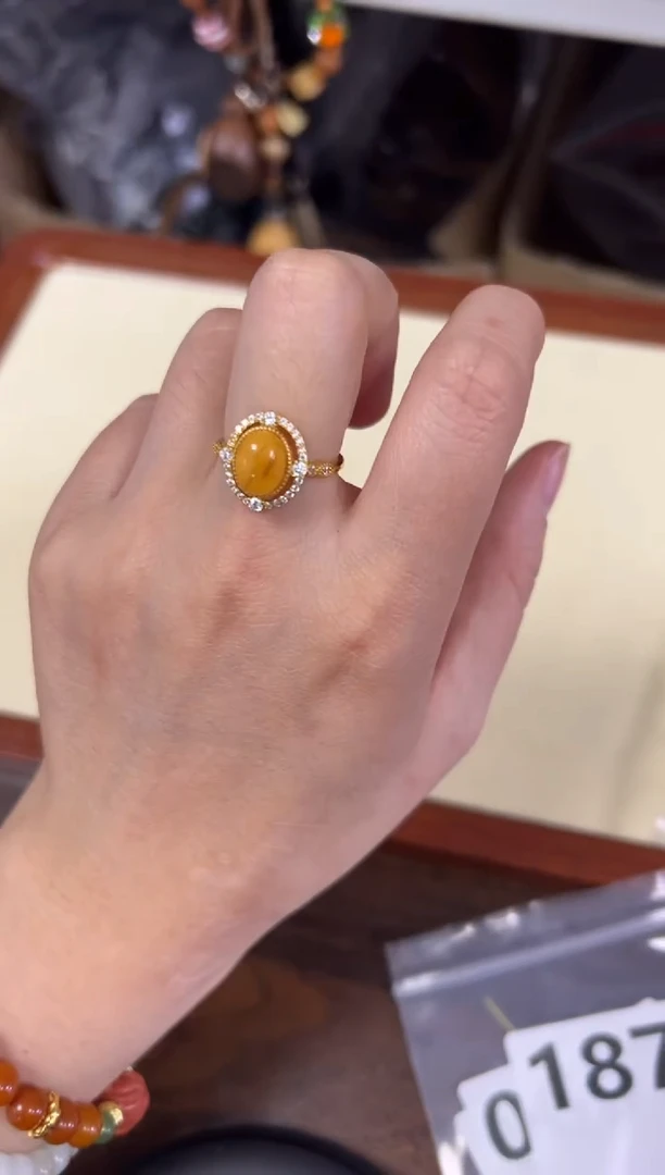 蜜蜡银S925镶嵌戒指孤品蜜蜡女皇托银戒指[1871]
